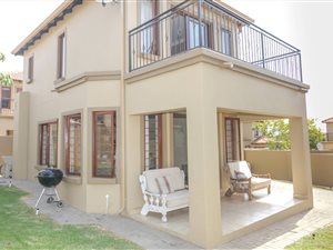 2 Bed House in Kyalami Hills