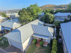 3 Bed Townhouse in Waterval East
