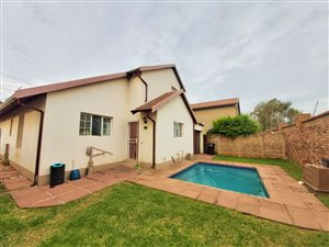 3 Bed Cluster in Brentwood