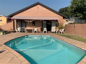 7 Bed House in New Germany