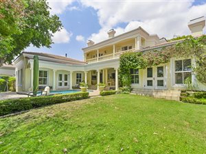 4 Bed House in Dainfern Golf Estate