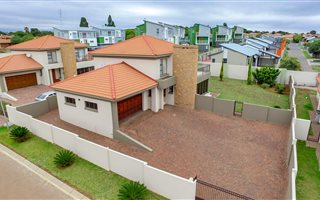 3 Bedroom Townhouse in Reyno Ridge