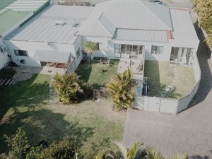 7 Bed House in Berea