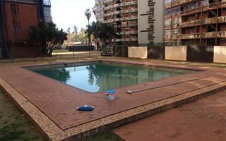 2 Bedroom Flat in Sunnyside