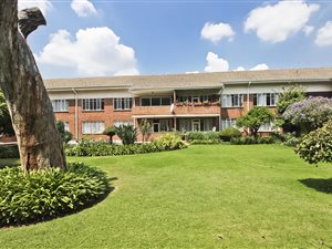 3 Bed Apartment in Birdhaven