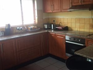 5 Bedroom House in Illovo Glen