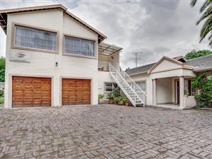 3 Bed House in Hurlingham