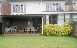 3 Bedroom Duplex in Hilton