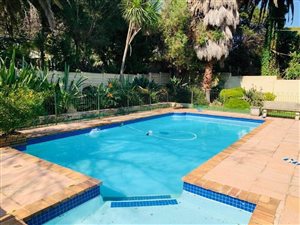 4 Bed House in Orchards