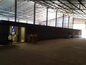 1600 m² Industrial space in Elandsfontein AH