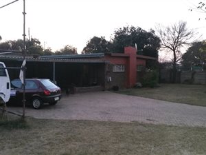 4 Bed House in East Lynne