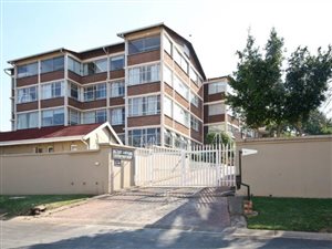 3 Bed Apartment in Victory Park