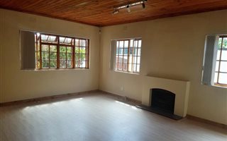 3 Bedroom House in Bishopscourt