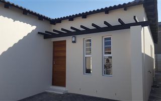 2 Bedroom Townhouse in Parklands North