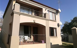 2 Bedroom Apartment in Meyersdal