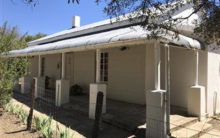 4 Bedroom House in Bedford