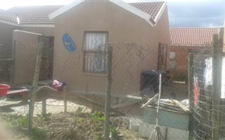 2 Bedroom House in Mbekweni
