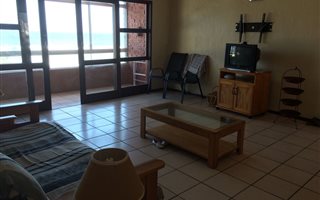 2 Bedroom Apartment in Uvongo