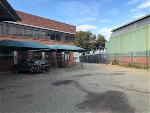 2824 m² Industrial space in Meadowdale
