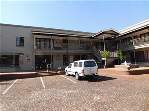356 m² Office Space in Ferndale
