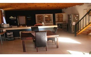 2 Bedroom Townhouse in Bredell AH