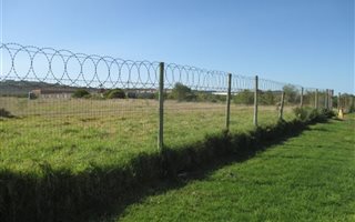 2300 m² Land available in Mossel Bay Central
