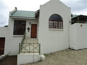 3 Bed Townhouse in Lydenburg