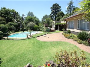 4 Bed House in Sunningdale