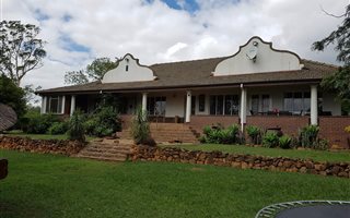 3 Bedroom House in Bisley