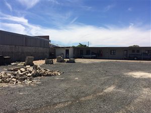 2507 m² Industrial space in Athlone