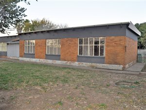 3 Bed House in Vanderbijlpark CE5
