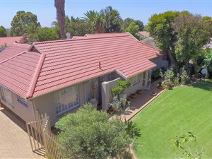 3 Bed House in Norkem Park