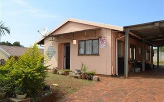 3 Bedroom House in Southgate
