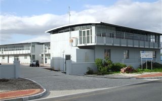 180 m² Industrial space in Muizenberg