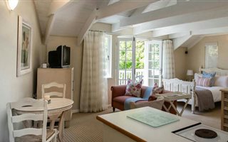 1 Bedroom Apartment in Leisure Isle