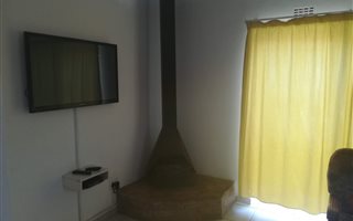 1 Bedroom House in Highbury