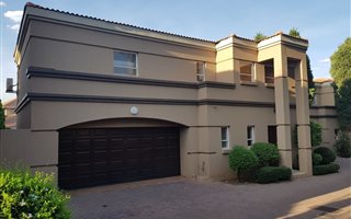 3 Bedroom Duplex in Eldoglen
