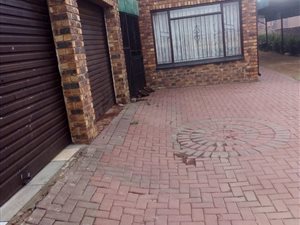 4 Bed House in Sebokeng Zone 10