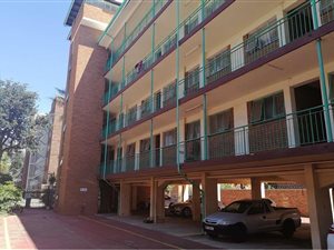 1 Bed Apartment in Sunnyside