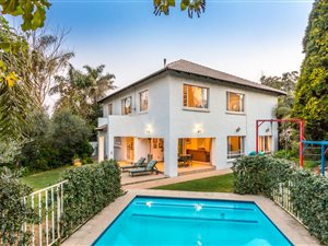 5 Bed House in Birdhaven