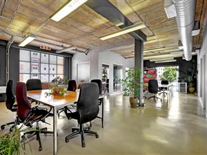 162 m² Commercial space in Parktown North