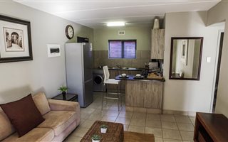2 Bedroom Apartment in Derdepoort