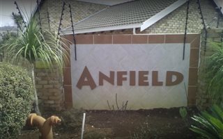 3 Bedroom Townhouse in Strubens Valley