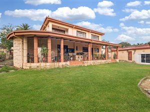 6 Bed House in Westdene