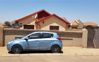 3 Bedroom House in Leondale