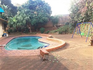 1 Bed Flat in Amanzimtoti