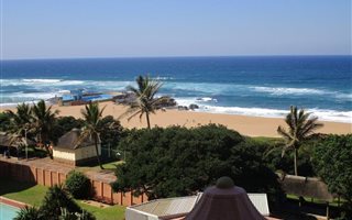 2 Bedroom Apartment in Amanzimtoti