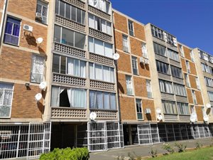 3 Bed Apartment in Memorial Road Area
