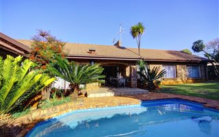 3 Bedroom House in Montgomery Park