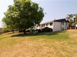 2 Bed Apartment in Corlett Gardens